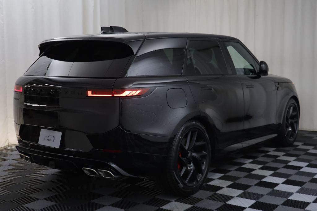new 2026 Land Rover Range Rover Sport car, priced at $119,615
