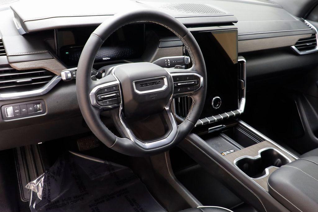 used 2024 GMC Acadia car, priced at $43,957