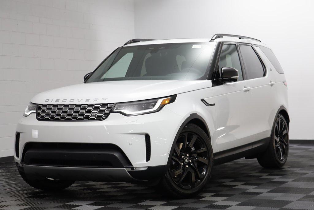 new 2025 Land Rover Discovery car, priced at $69,153