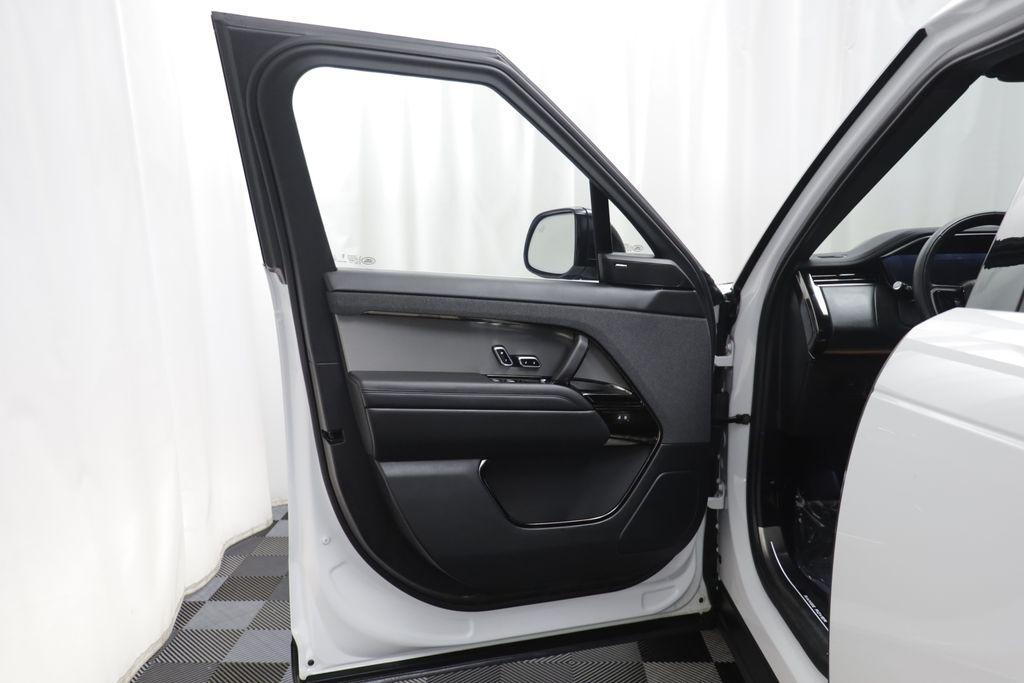 used 2025 Land Rover Range Rover Sport car, priced at $79,401