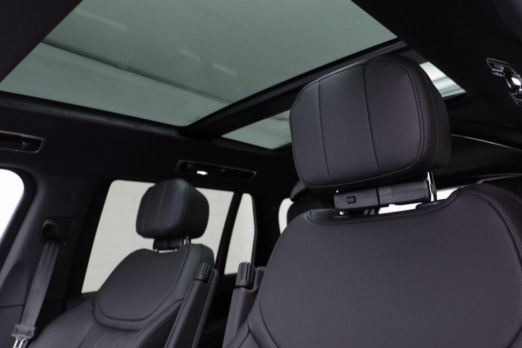 new 2025 Land Rover Range Rover car, priced at $128,670