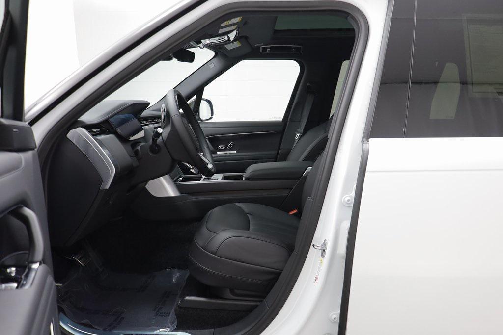 new 2025 Land Rover Range Rover car, priced at $128,670