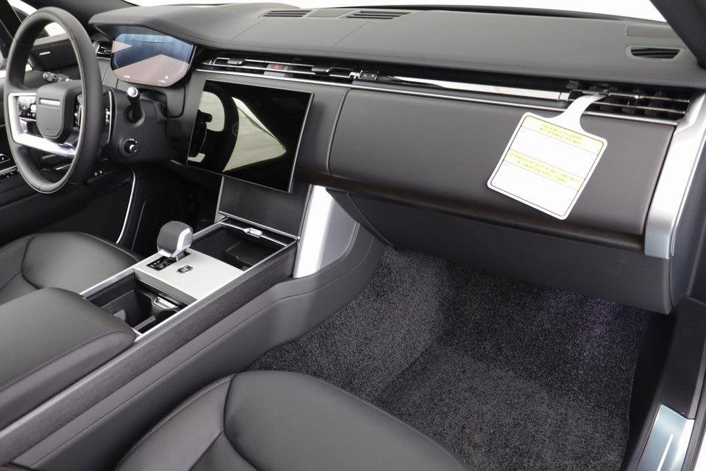 new 2025 Land Rover Range Rover car, priced at $128,670