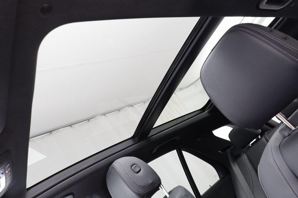 used 2025 Mercedes-Benz GLE 350 car, priced at $52,279