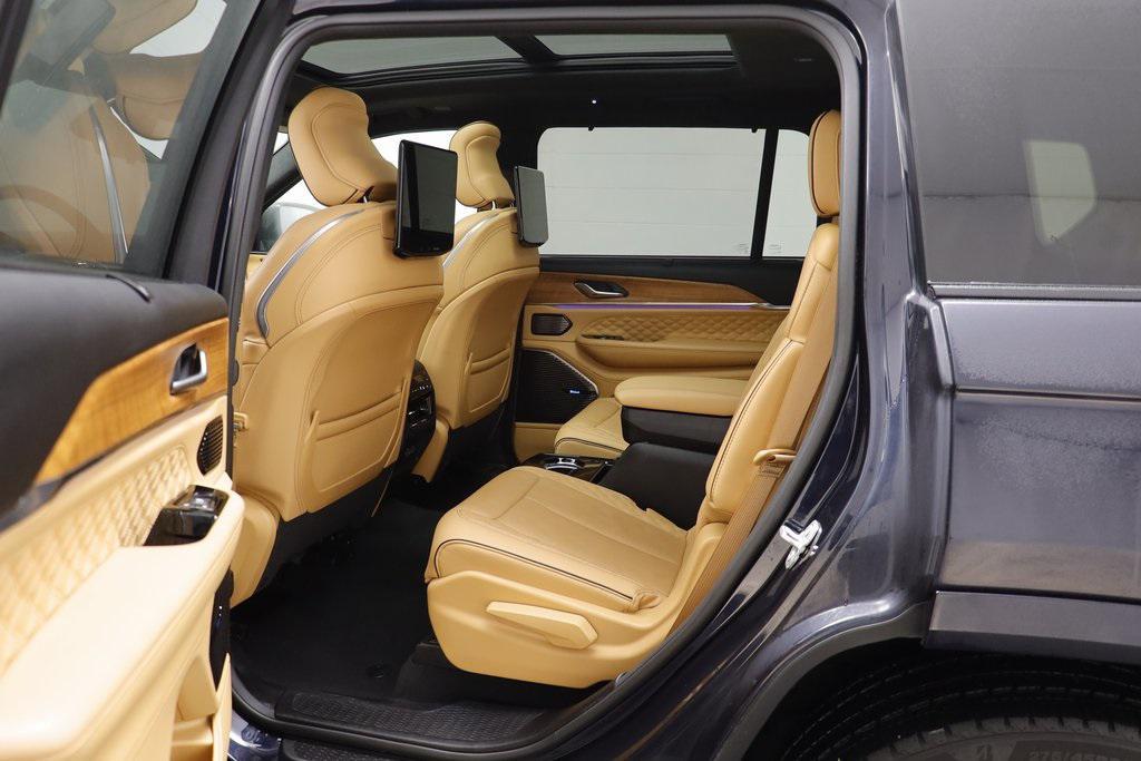 used 2024 Jeep Grand Cherokee L car, priced at $46,249