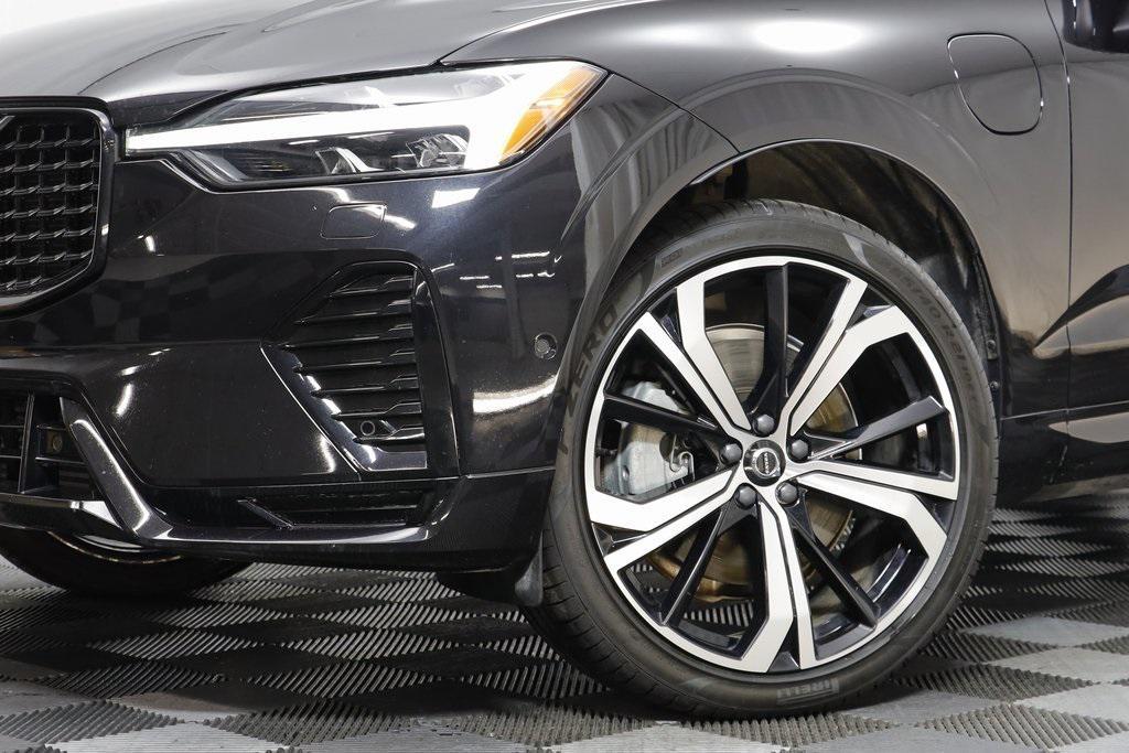 used 2025 Volvo XC60 Plug-In Hybrid car, priced at $48,589