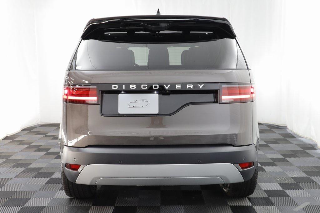 new 2025 Land Rover Discovery car, priced at $68,153