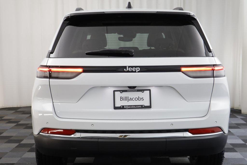 used 2022 Jeep Grand Cherokee car, priced at $25,917