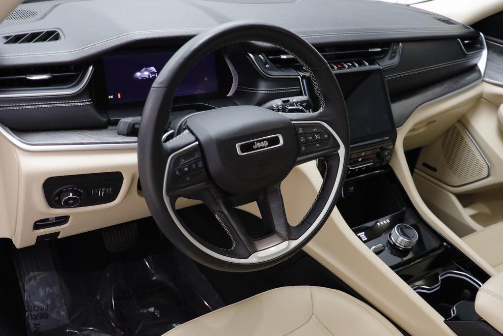 used 2022 Jeep Grand Cherokee car, priced at $25,917