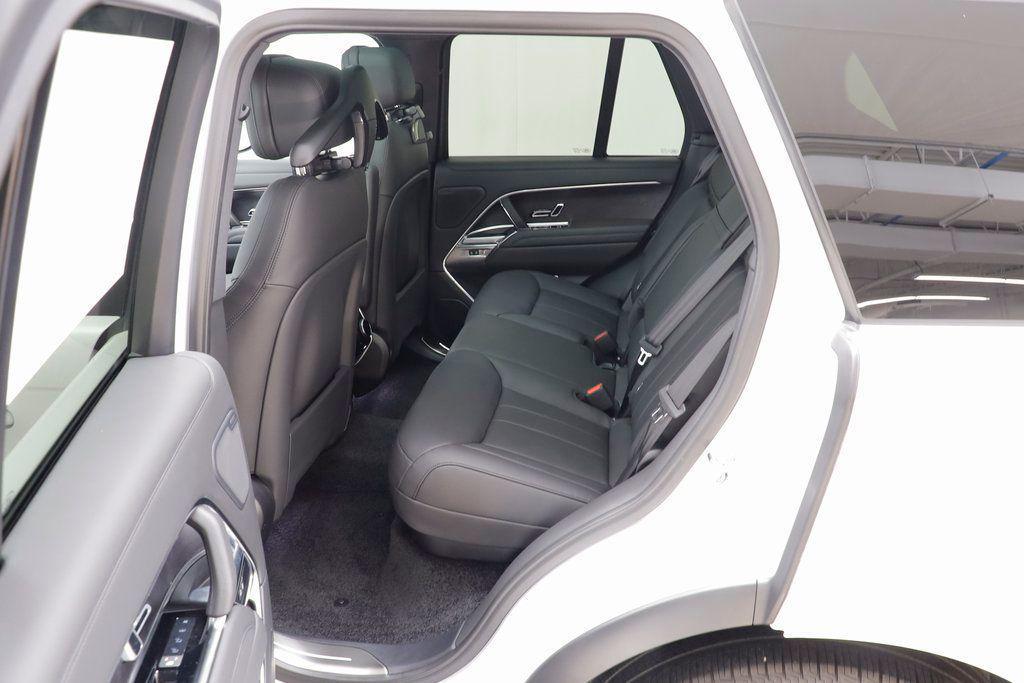 new 2025 Land Rover Range Rover car, priced at $151,170