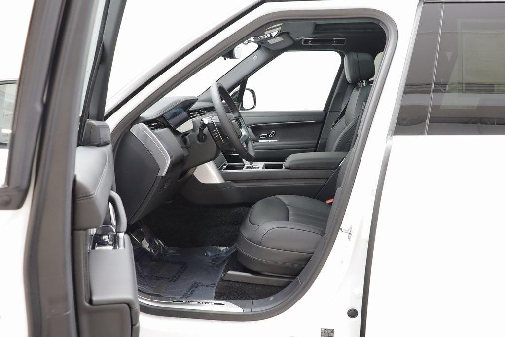new 2025 Land Rover Range Rover car, priced at $161,170