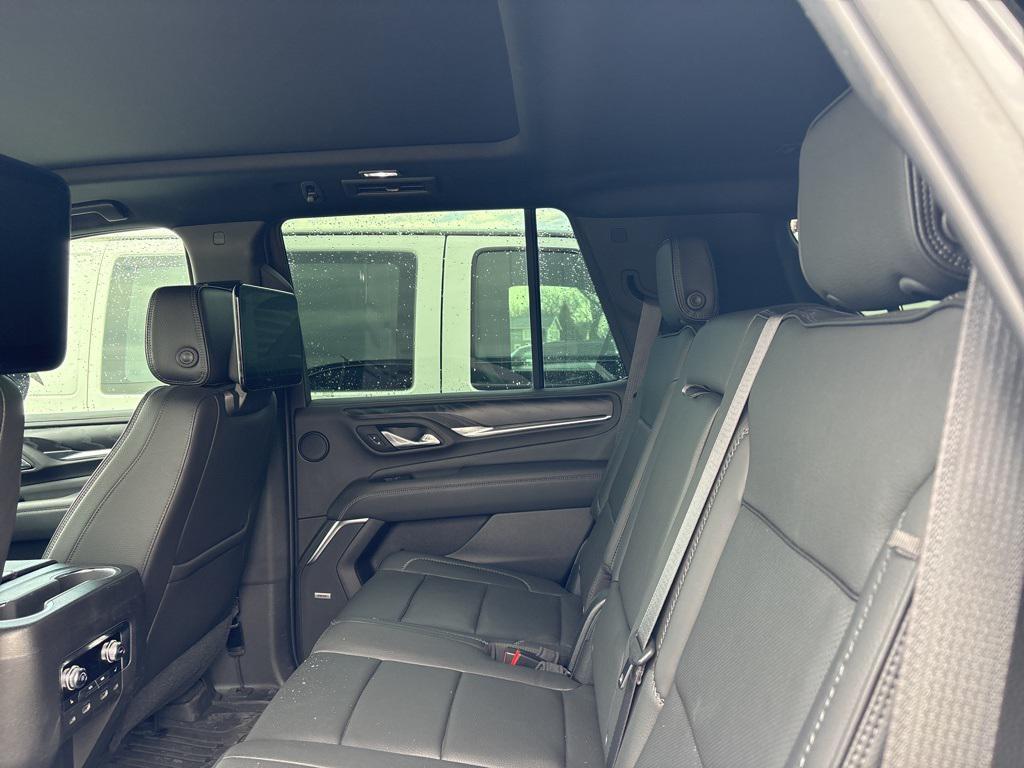 used 2021 GMC Yukon car, priced at $50,797