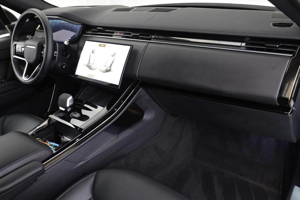 used 2025 Land Rover Range Rover Sport car, priced at $79,001