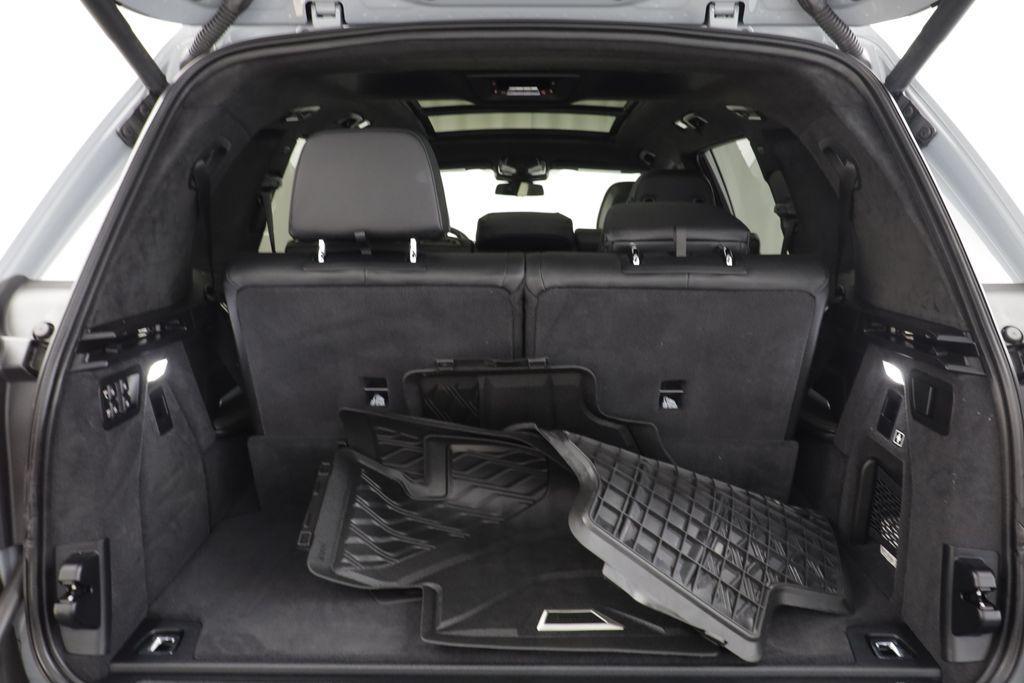used 2024 BMW X7 car, priced at $67,101