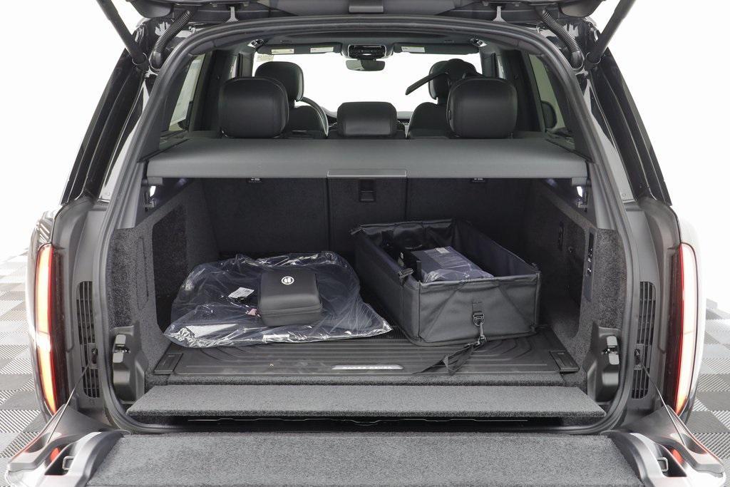 new 2026 Land Rover Range Rover car, priced at $150,785