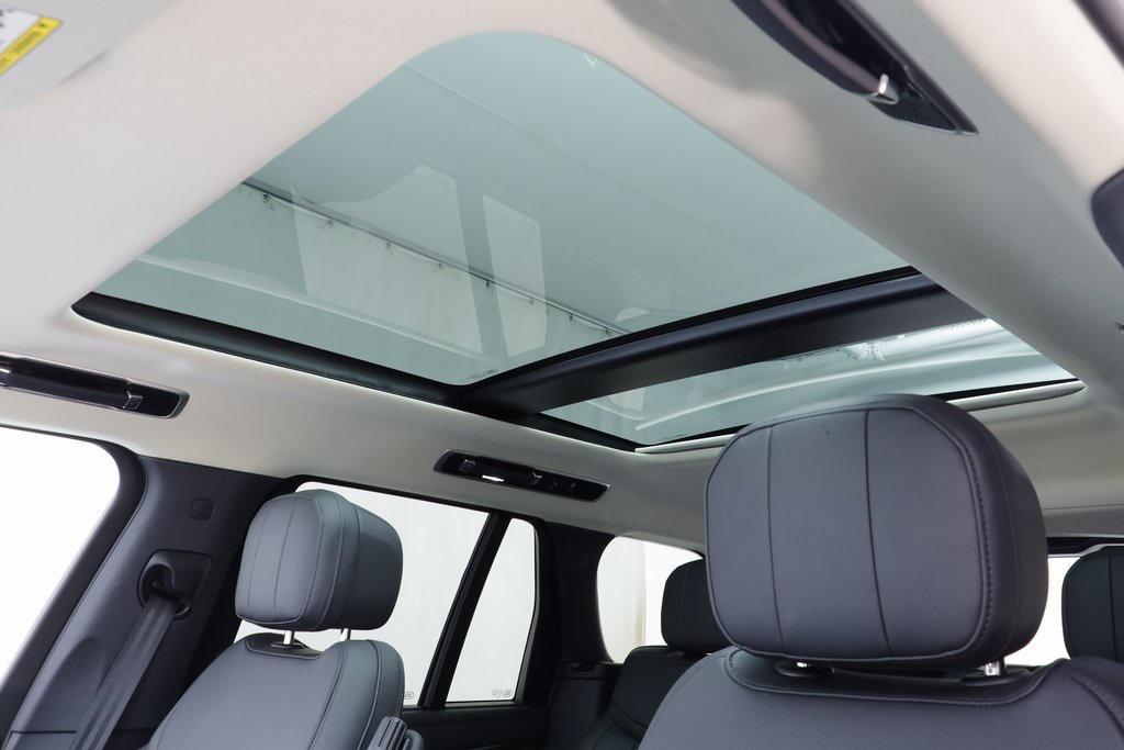 new 2025 Land Rover Range Rover car, priced at $123,480