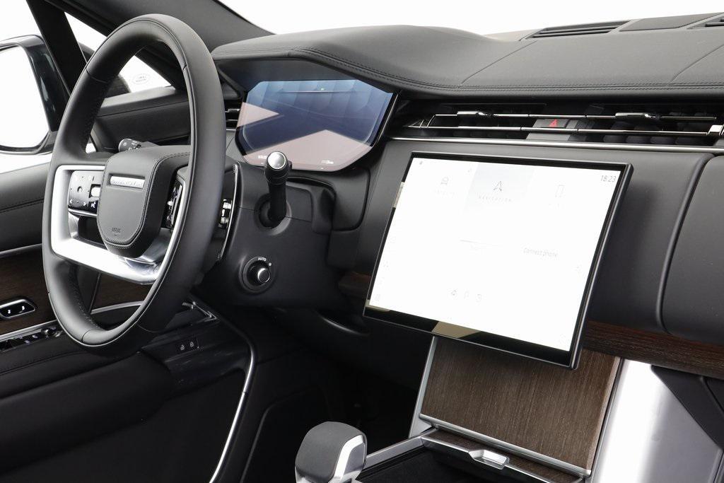 new 2025 Land Rover Range Rover car, priced at $135,190