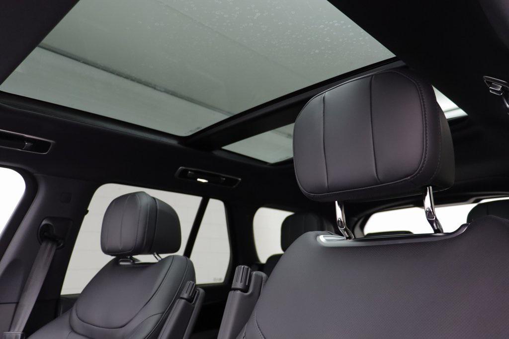 new 2025 Land Rover Range Rover car, priced at $154,840