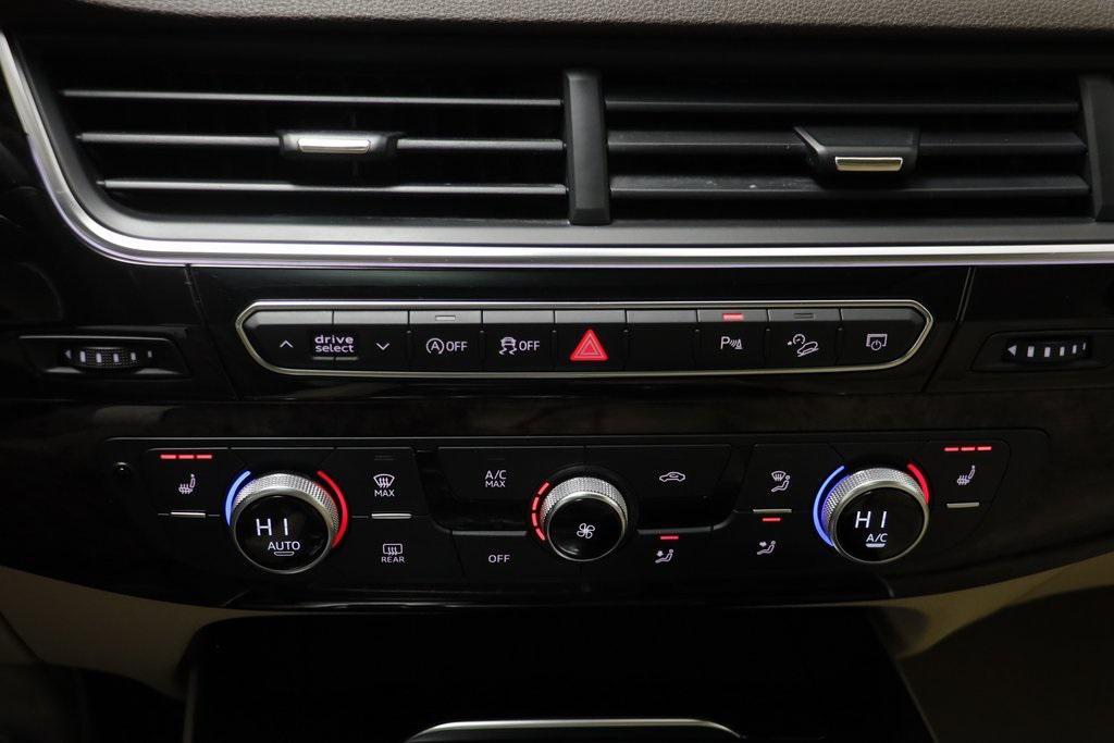used 2019 Audi Q7 car, priced at $21,171