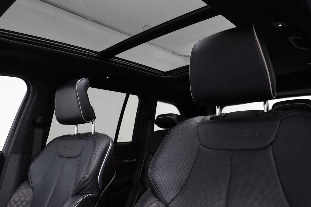 used 2025 Jeep Grand Cherokee car, priced at $44,895