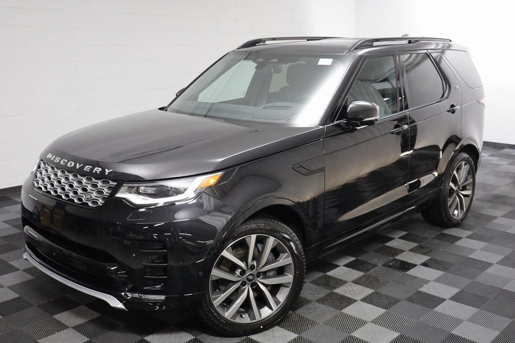 new 2026 Land Rover Discovery car, priced at $77,891