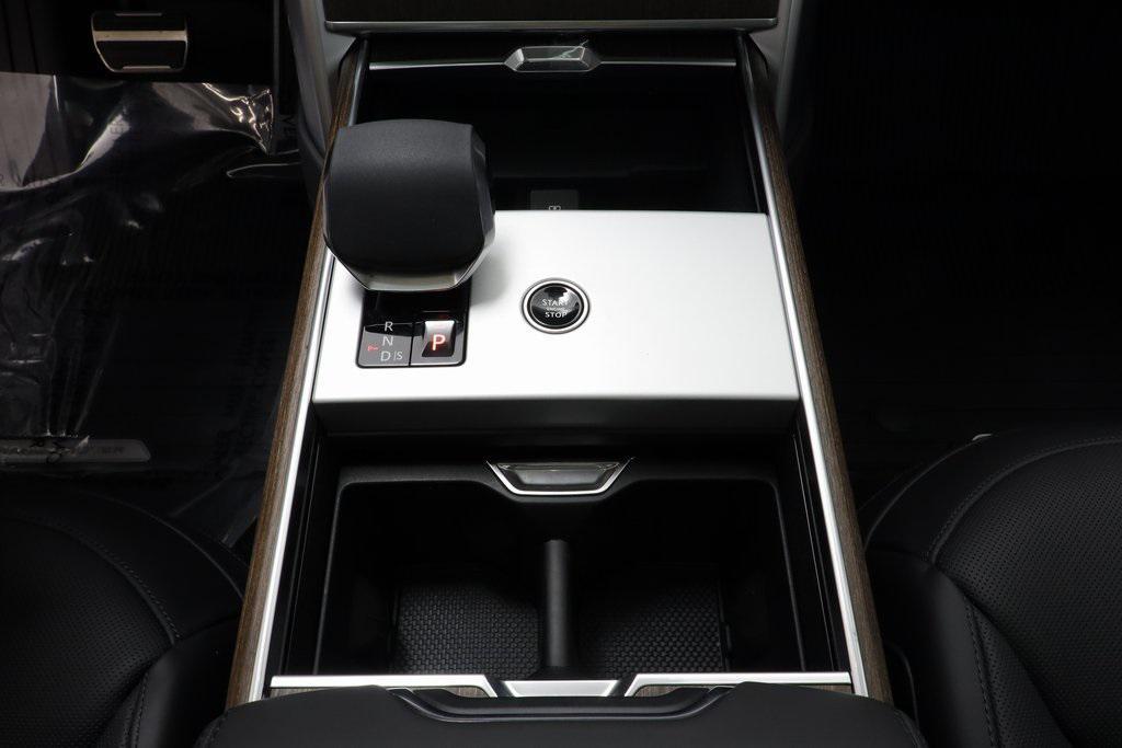 new 2025 Land Rover Range Rover car, priced at $126,820