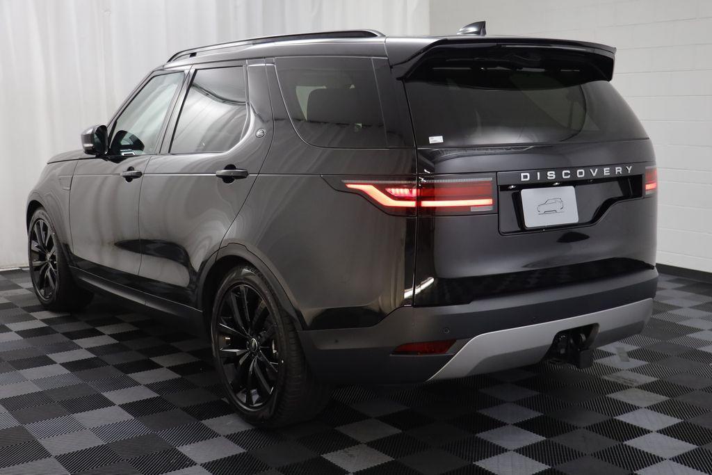 new 2026 Land Rover Discovery car, priced at $70,921