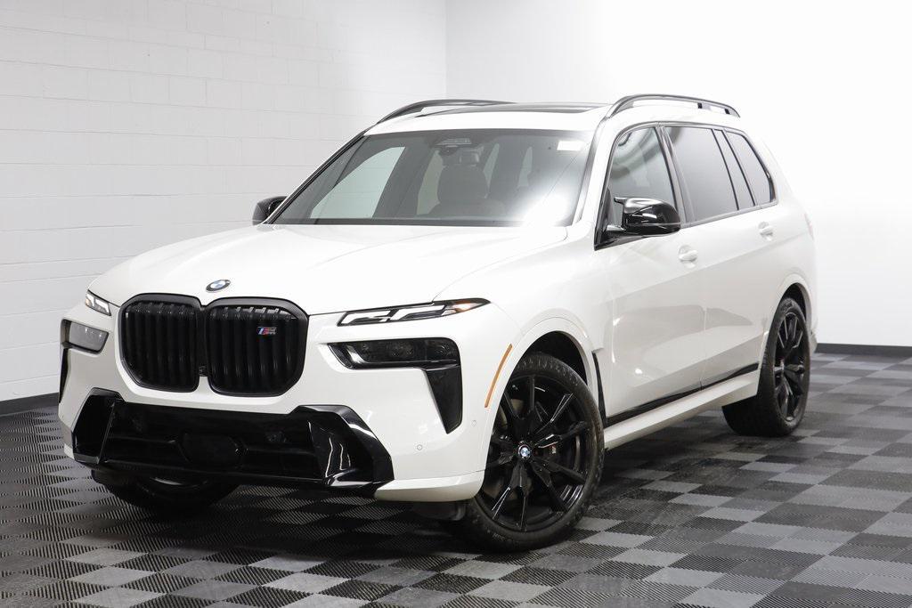 used 2025 BMW X7 car, priced at $92,324