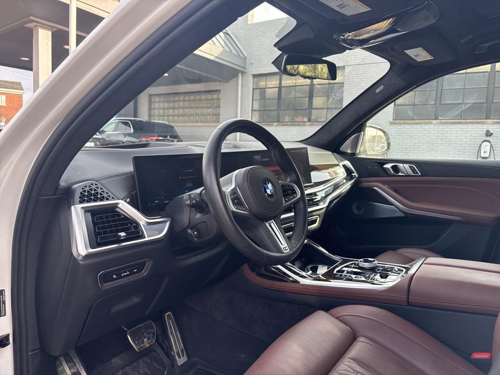 used 2025 BMW X7 car, priced at $98,186