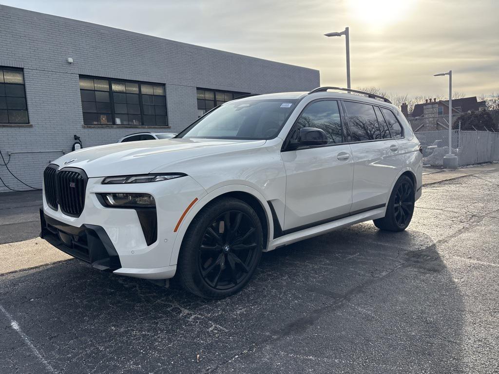 used 2025 BMW X7 car, priced at $98,186