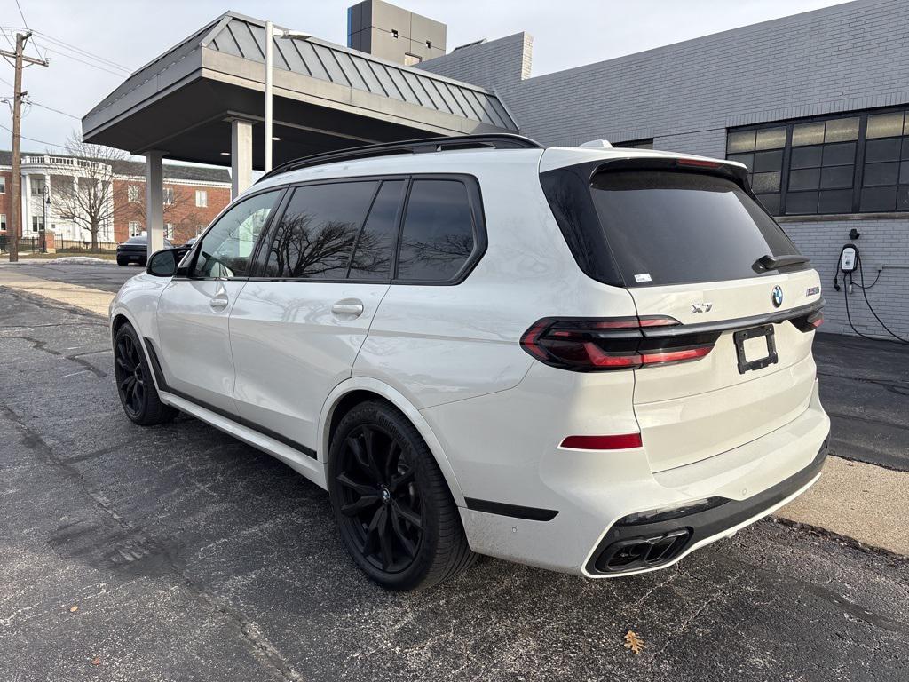used 2025 BMW X7 car, priced at $98,186