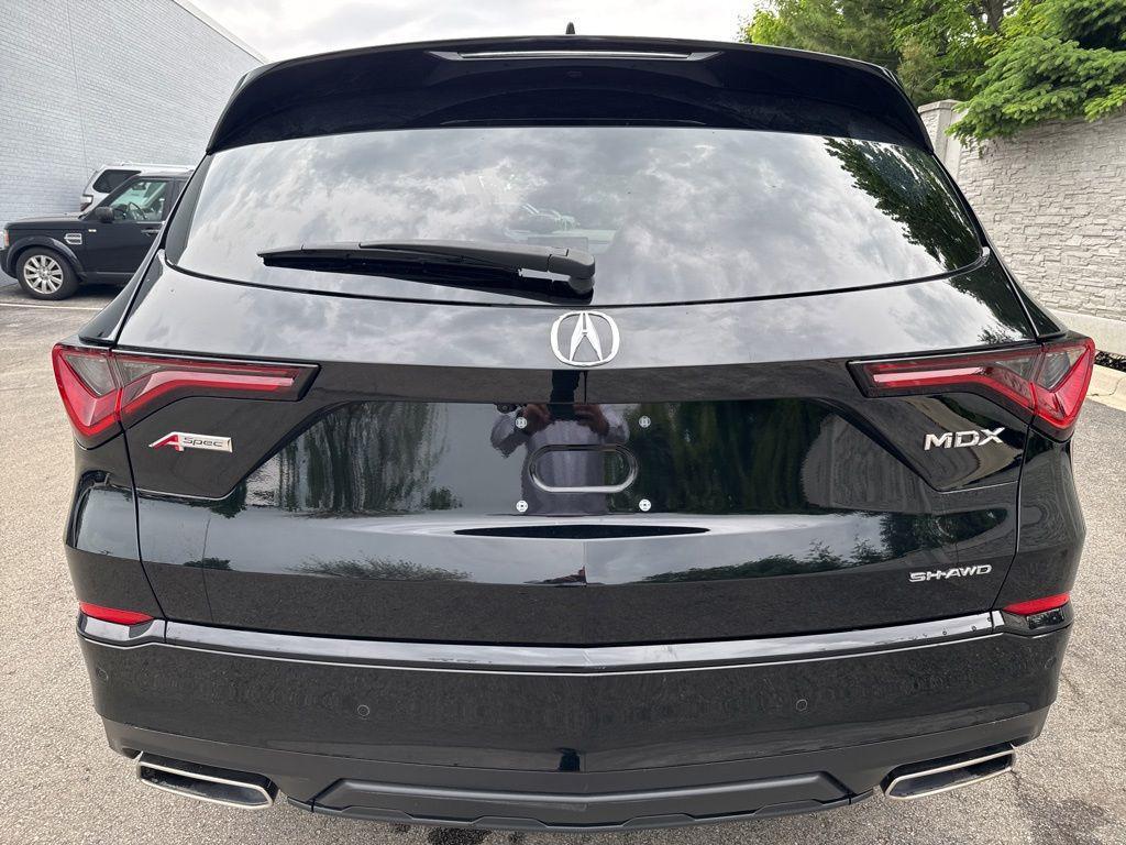 used 2025 Acura MDX car, priced at $54,001