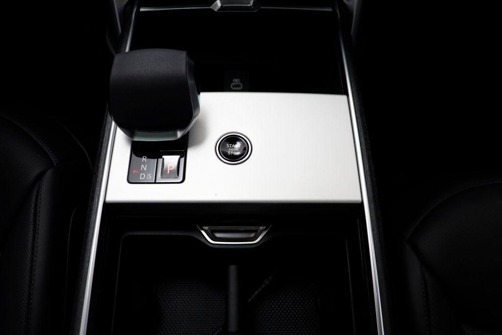 new 2025 Land Rover Range Rover car, priced at $141,895