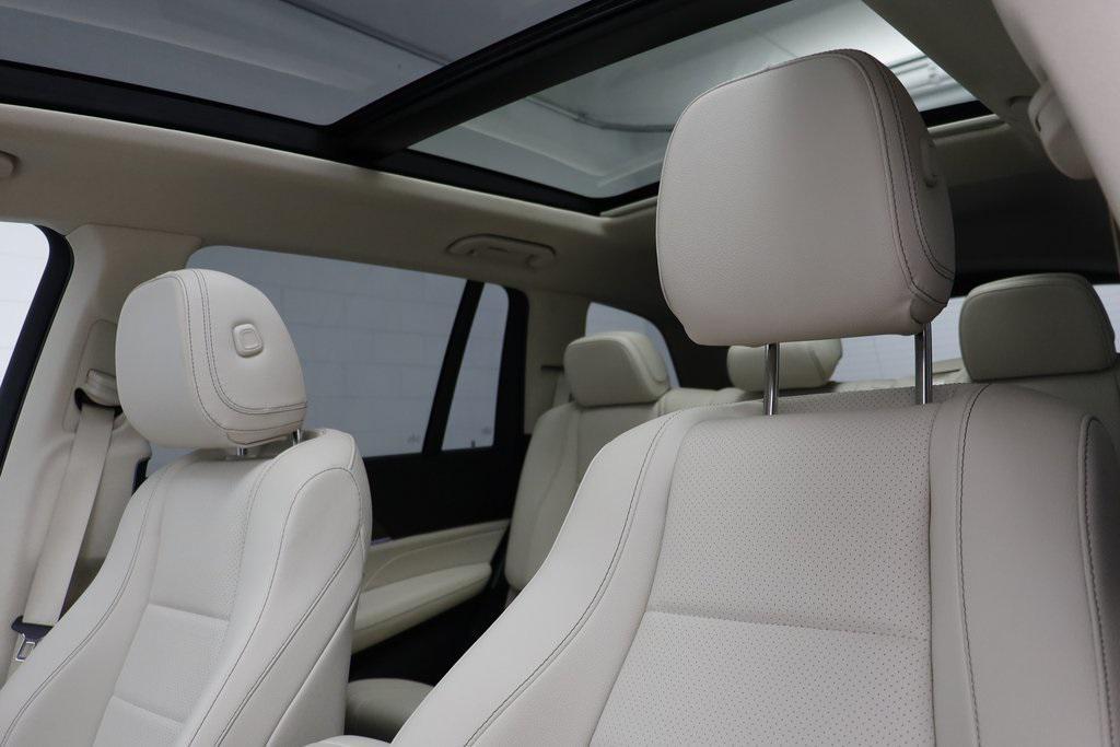 used 2025 Mercedes-Benz GLS 450 car, priced at $74,024
