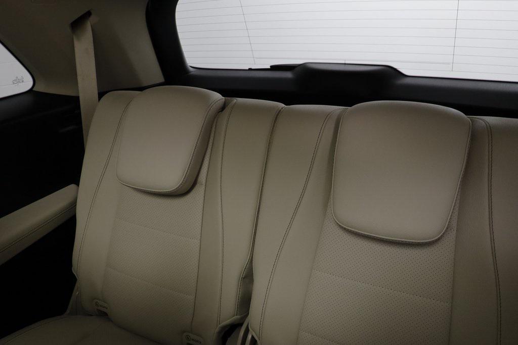 used 2025 Mercedes-Benz GLS 450 car, priced at $74,024