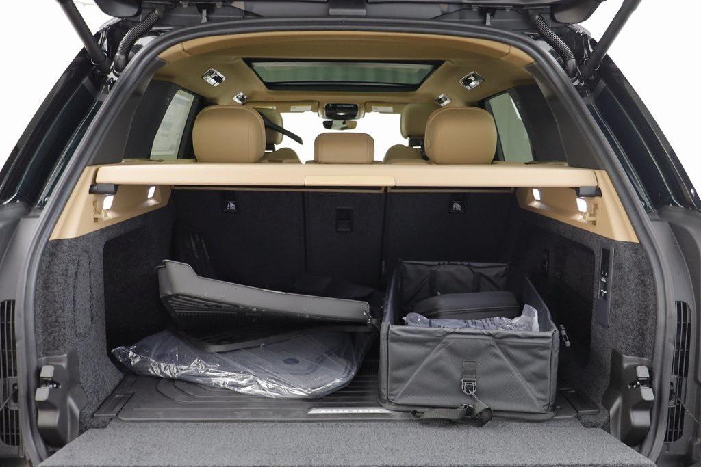 new 2026 Land Rover Range Rover car, priced at $134,185