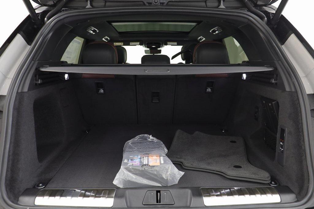 new 2026 Land Rover Range Rover Sport car, priced at $104,840