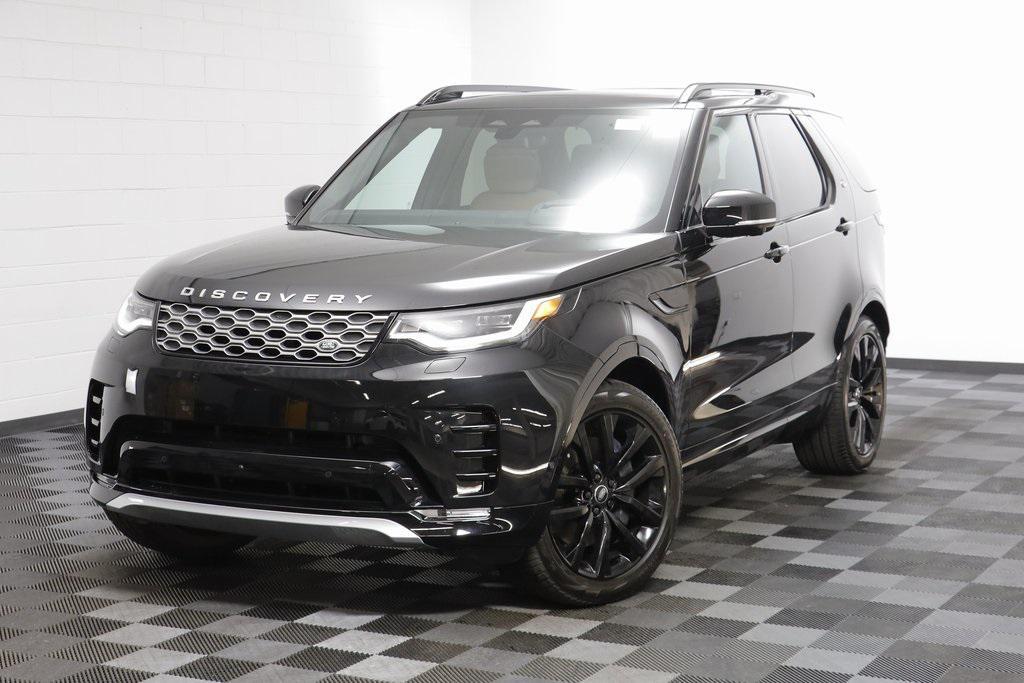 new 2026 Land Rover Discovery car, priced at $80,241