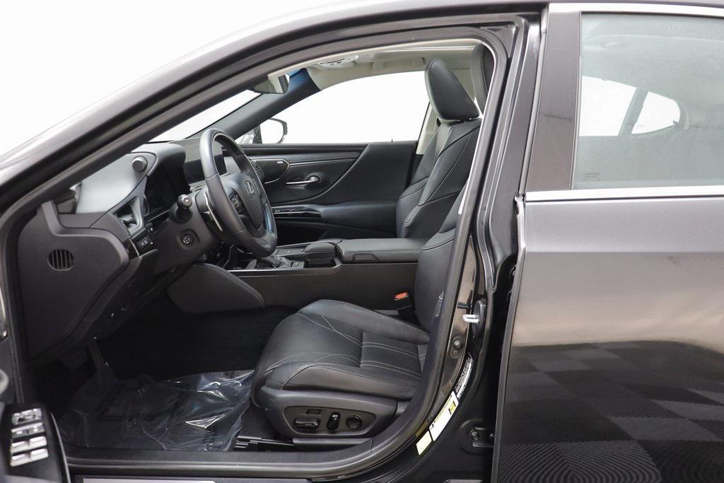 used 2022 Lexus ES 350 car, priced at $38,054