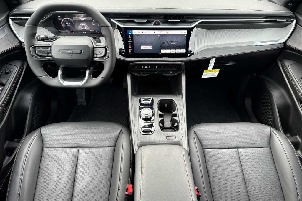 new 2026 Jeep Cherokee car, priced at $41,995