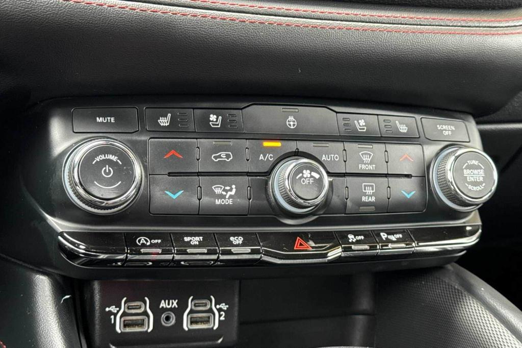 used 2024 Dodge Durango car, priced at $31,000