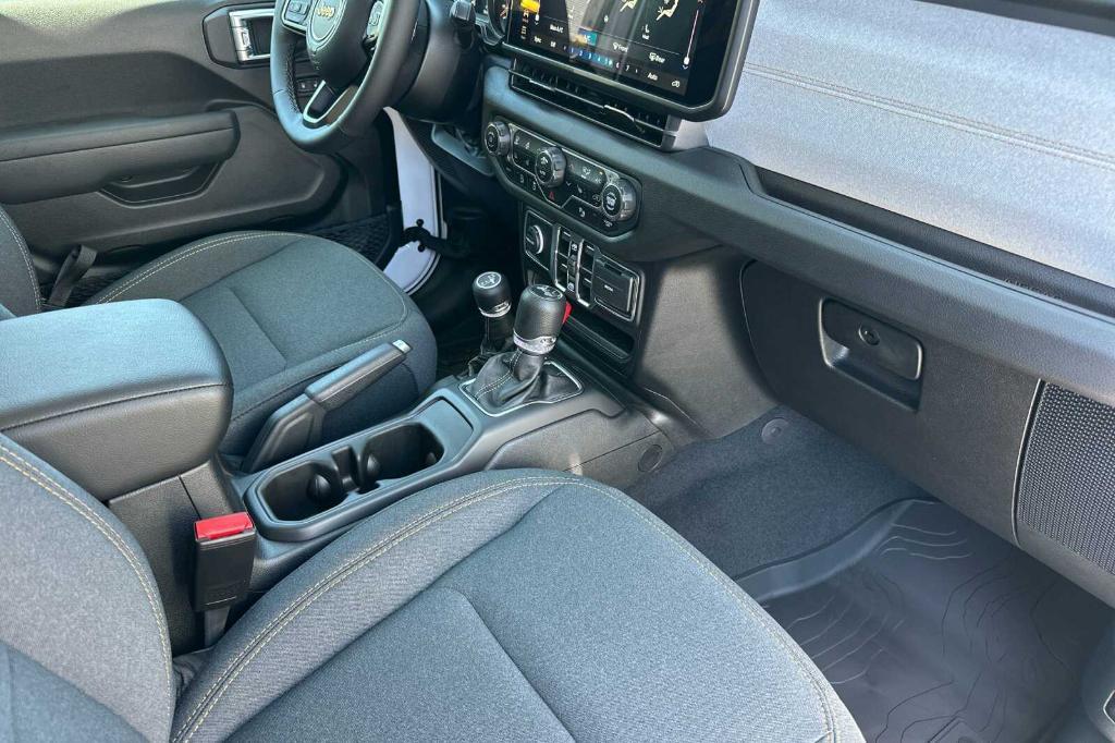 new 2025 Jeep Wrangler car, priced at $49,200