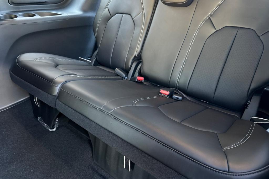 new 2026 Chrysler Pacifica car, priced at $45,640