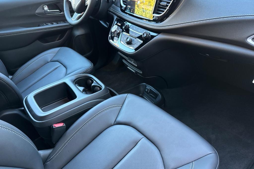 new 2026 Chrysler Pacifica car, priced at $45,640