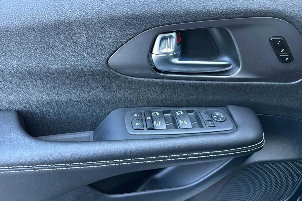 new 2026 Chrysler Pacifica car, priced at $45,640