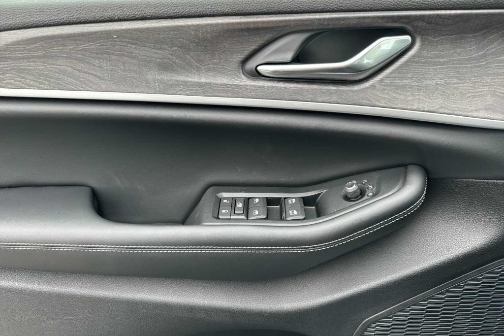 new 2026 Jeep Grand Cherokee car, priced at $47,567