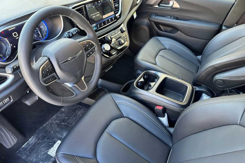 new 2026 Chrysler Pacifica car, priced at $47,615