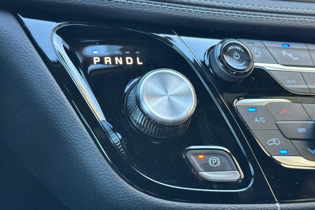 new 2026 Chrysler Pacifica car, priced at $47,615