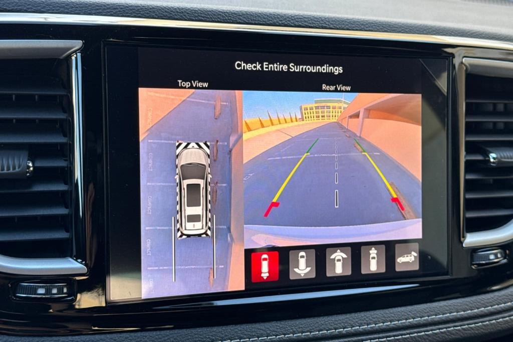 new 2026 Chrysler Pacifica car, priced at $47,615