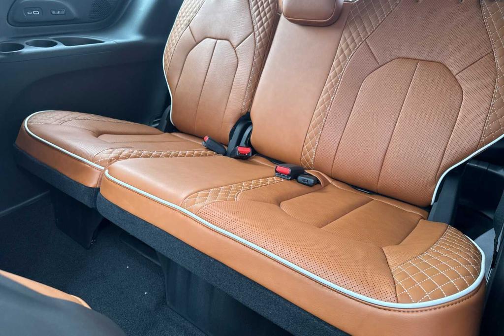 new 2026 Chrysler Pacifica car, priced at $57,830